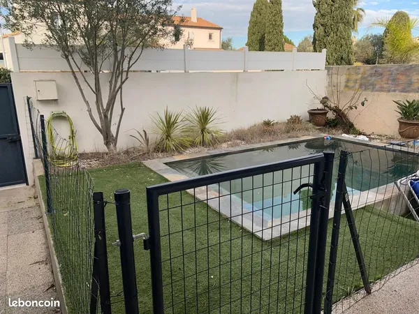 Maisonnette avec piscine privative 