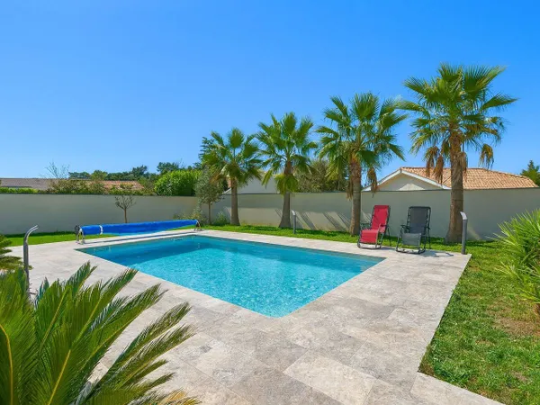 Maison de plain-pied 6 pièces 148 m² 
