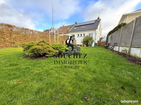 Maison 6 pièces 102 m² 