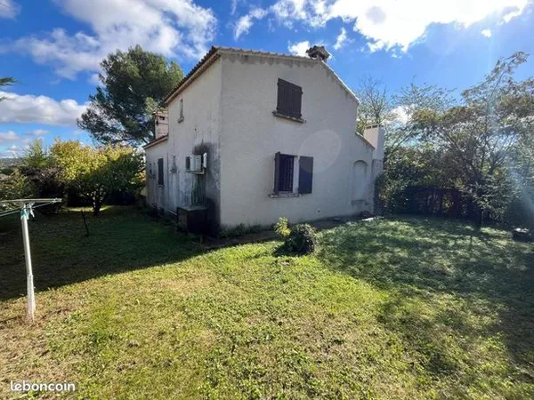 Maison 7 pièces 144 m² 