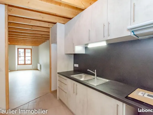 Appartement 3 pièces 58 m² 