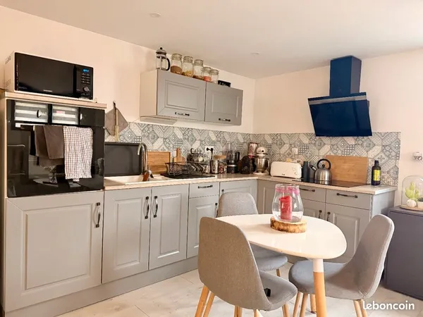 Charmante maison 45m2 Quartier Remicourt (proche Champs-Élysées) 