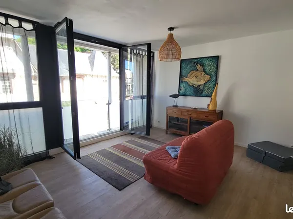 Appartement T2 plein centre à 50 m mer 