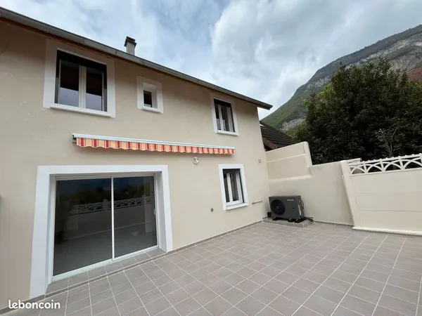 Maison T5 à louer à Culoz 