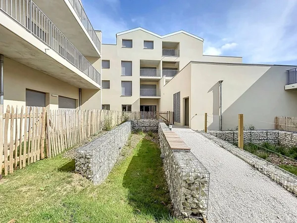 Appartement 3 pièces 69 m² 