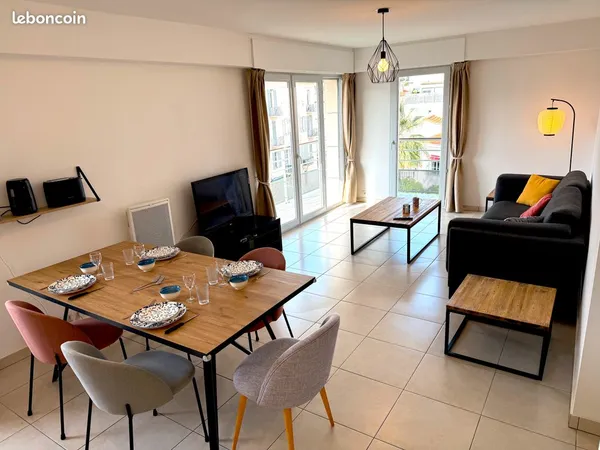 Location à l'année - 3P meublé 68 m² - Place de Gaulle - Disponible au 1er Février 2026 
