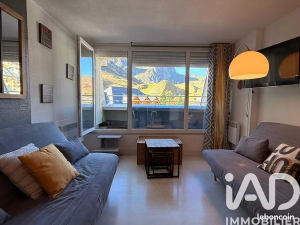 Studio 1 pièce 32 m² 