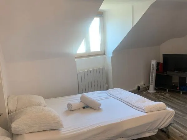 Studio 1 pièce 17 m² 