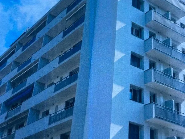 Appartement traversant lumineux et spacieux a grenoble 