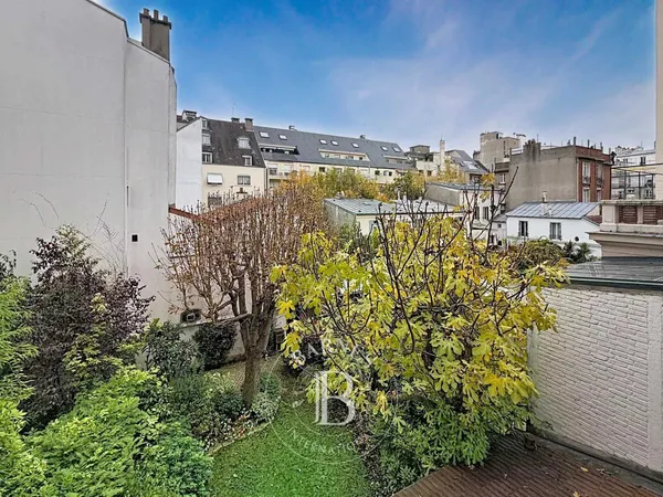 Maison 5 chambres avec jardin au pied du métro 