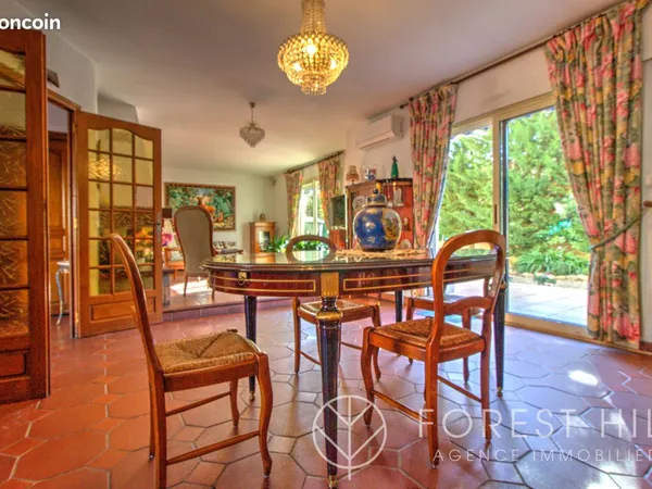 Maison 4 pièces 133 m² 