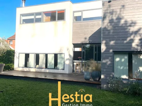 Maison 5 pièces 148 m² 