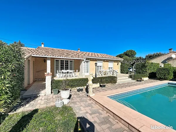 Chalet 12 pièces 259 m² 