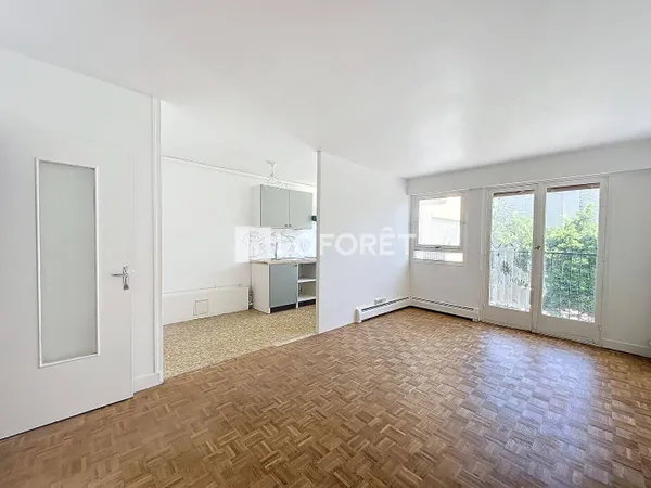 Appartement 1 pièce 33 m² 
