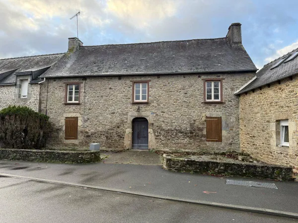 Maison 2 pièces 142 m² 