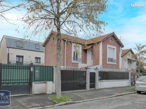 Maison 10 pièces 210 m² 