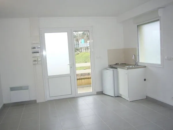 Studio 1 pièce 24 m² 