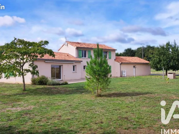 Maison 7 pièces 178 m² 