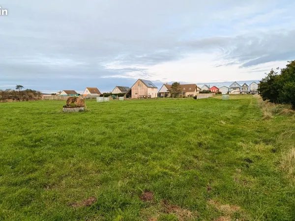 Terrain 4961 m² SAINTE MERE EGLISE 