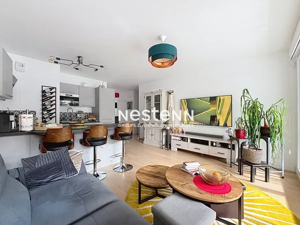 ISSY LES MOULINEAUX - Appartement traversant 4 pièces de 85,51m² avec terrasses dans un immeuble 