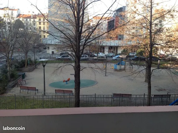 T2 bis meublé 58m2 balcon / parking, rue Bugeaud / Tête d'or 