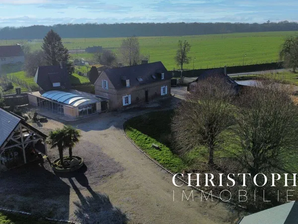 Maison 10 pièces 300 m² 