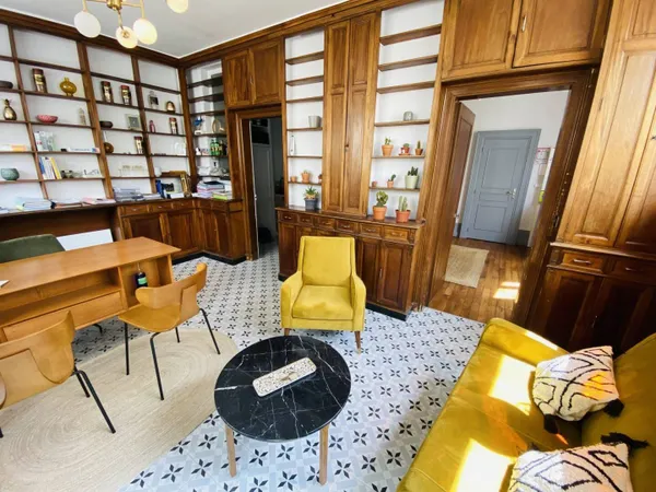 Bureau 2 pièces 41 m² 