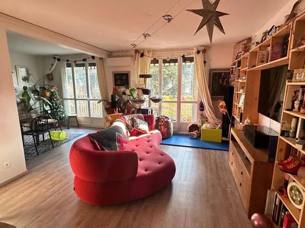Appartement 4 pièces 96 m² 