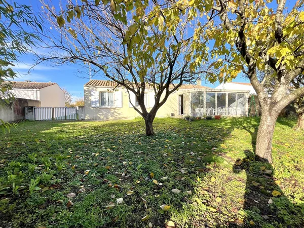 Maison de plain-pied 5 pièces 100 m² 