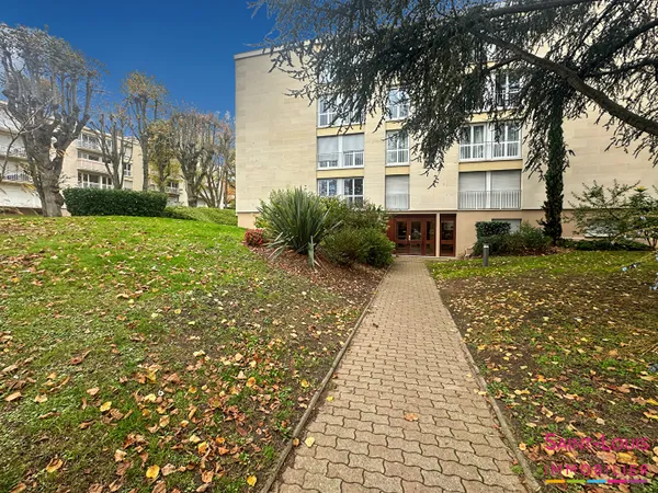 Appartement Chambourcy studio 18.97m2 