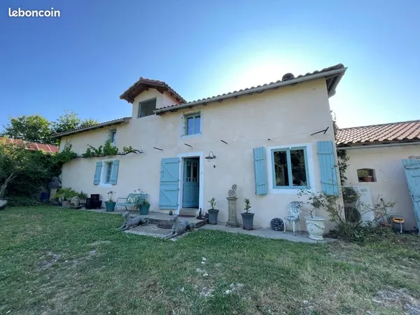 Ferme 8 pièces 240 m² 