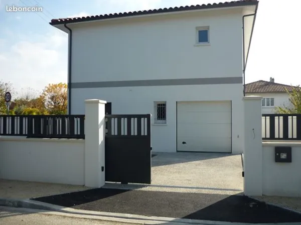Maison de 2016 4 Pièces + Garage en R+1 