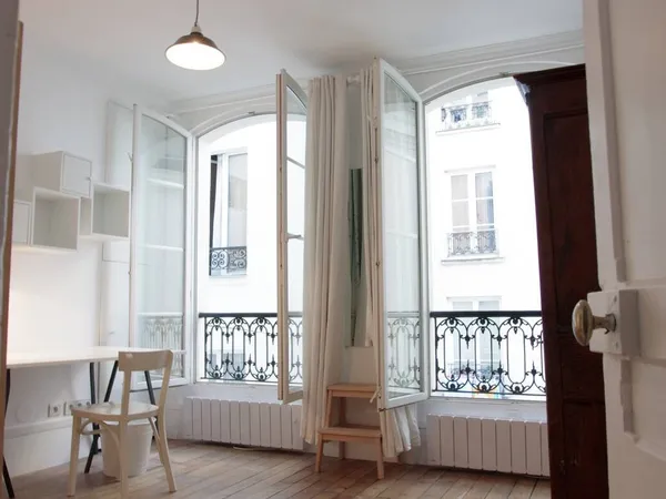 Studio 1 pièce 20 m² 