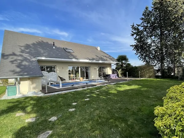 Maison 235 m2 de qualité 