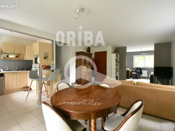 Appartement 4 pièces 75 m² 