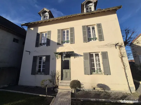 Maison 6 pièces 130 m² 