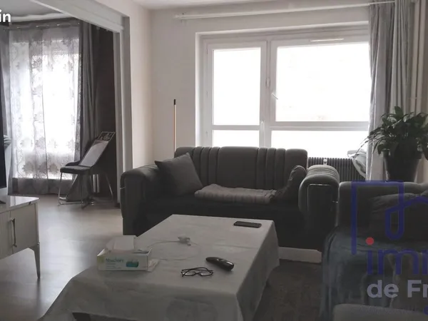 Appartement 4 pièces 73 m² 