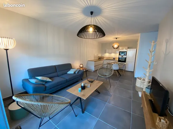 Appartement T2 meublé - 56 m² - Centre-ville (quartier Combarel) 