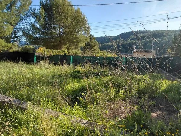 Terrain 500 m² 