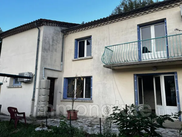 Villa 7 pièces 122 m² 