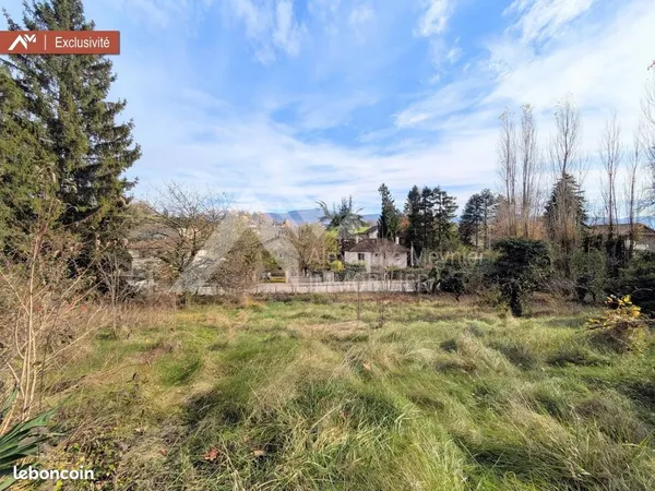 Terrain 1220 m² Saint-Marcellin 