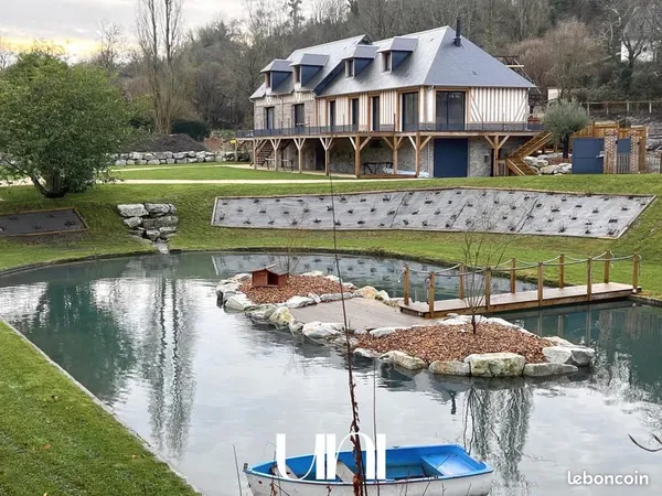 Maison 7 pièces 205 m² 