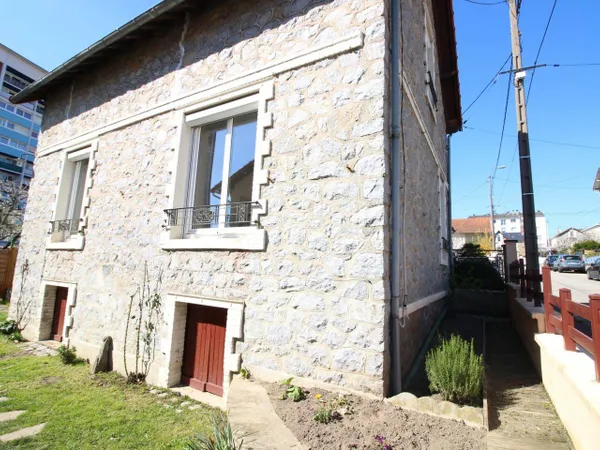 Maison 3 pièces 82 m² 
