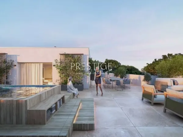 CASTELNAU LE LEZ PENTHOUSE EXCEPTIONNEL AVEC PISCINE DE 165 M² H 