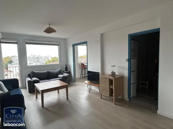 Appartement 4 pièces 74 m² 