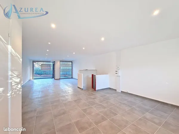 Local 81 m² 