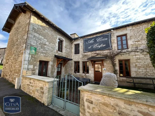 Maison 5 pièces 392 m² 