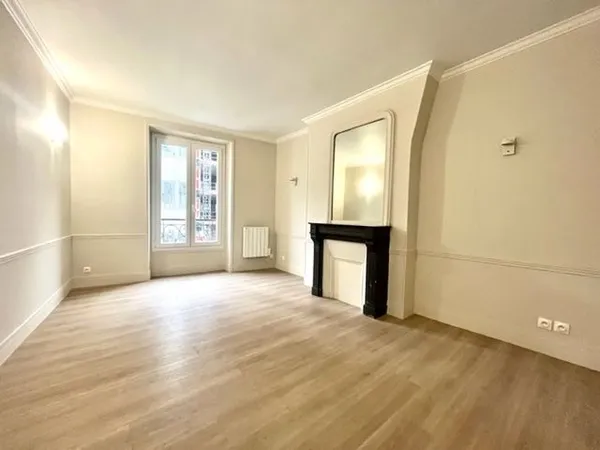 Appartement 2 p à PARIS 17ème 
