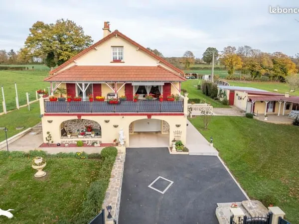 Villa 4 pièces 100 m² 