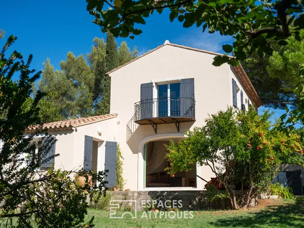 Maison Néo-Provençale CAP BRUN bord de mer 